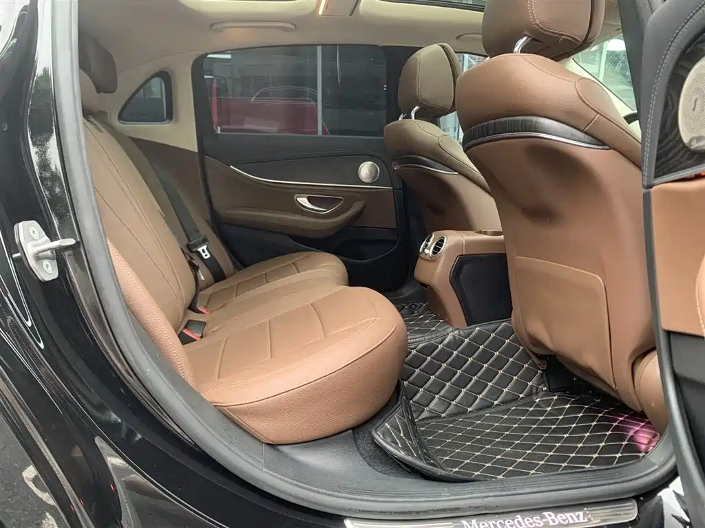 Mercedes-Benz E-Class 2020 Facelift E 260 L Sport фото 25