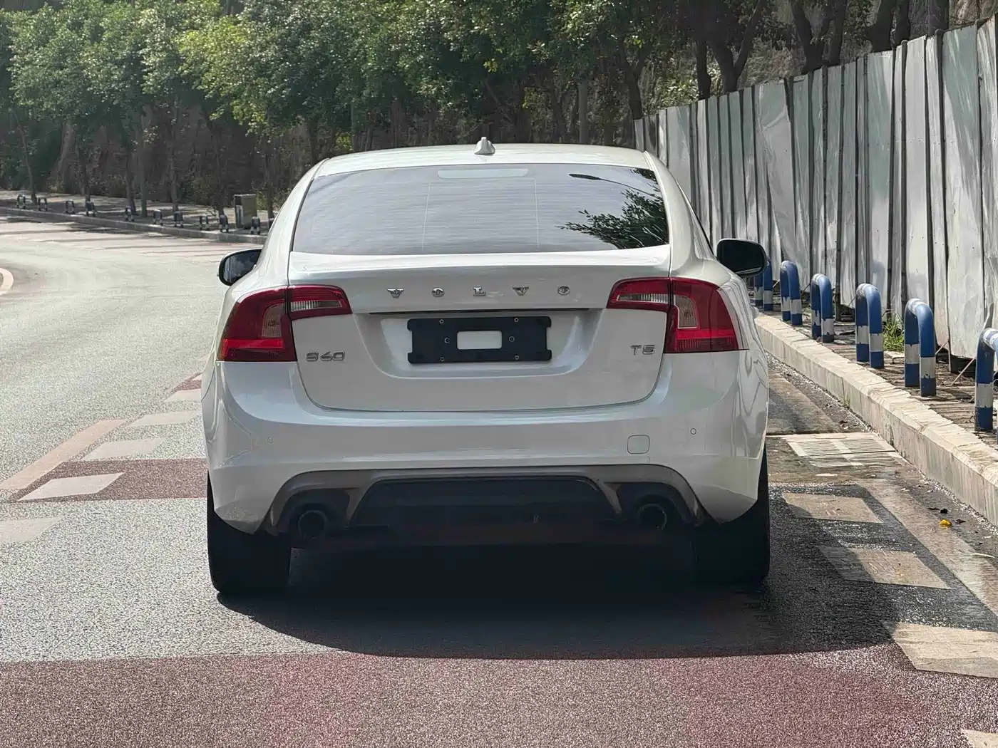 Volvo S60 (Import) 2014 2015 T5 R-Design