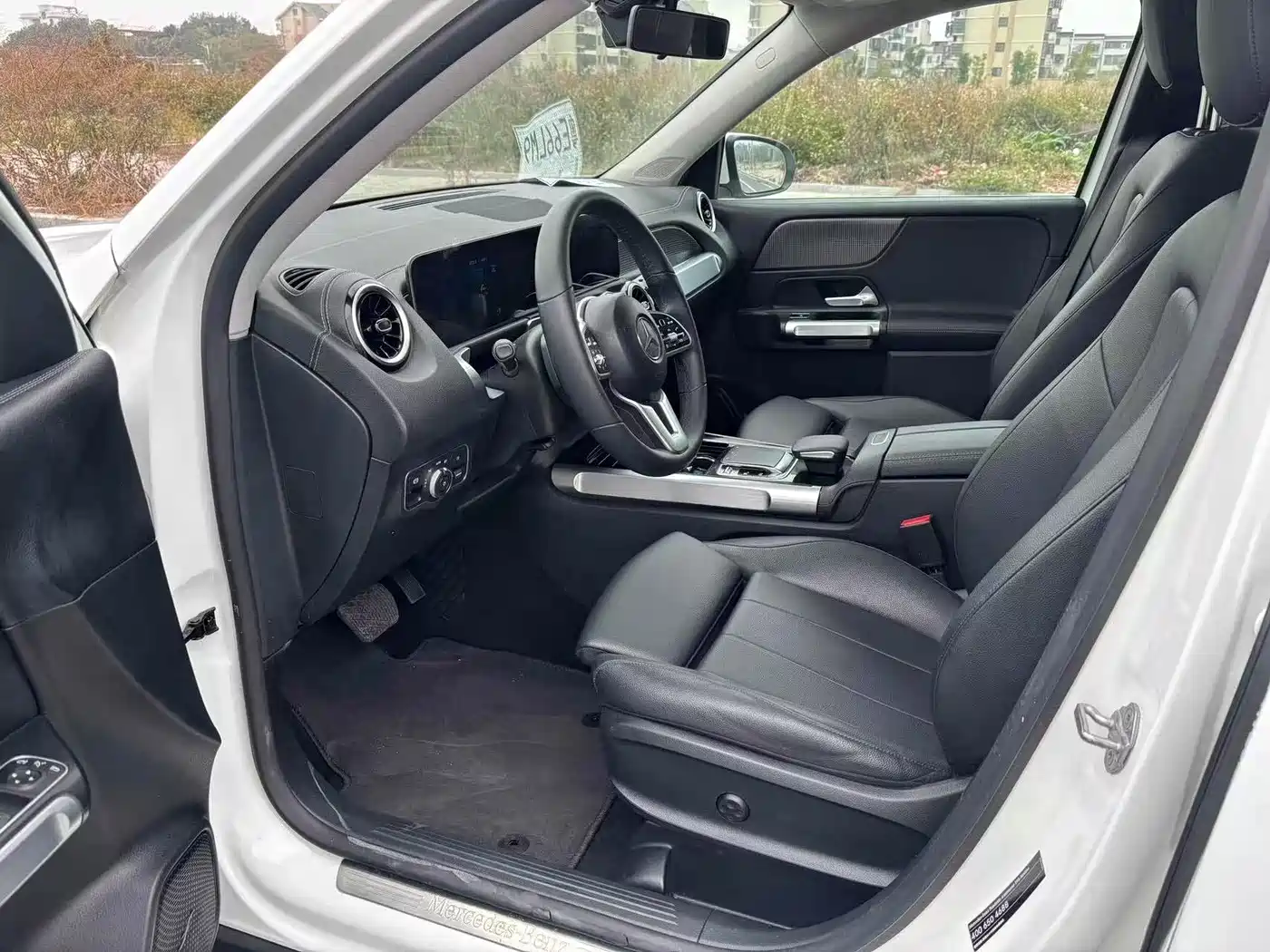 Mercedes-Benz GLB 2022 Model GLB 200 Dynamic Edition фото 4
