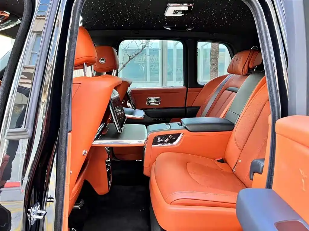 Rolls-Royce Cullinan 2020 2018 4-Seater Version