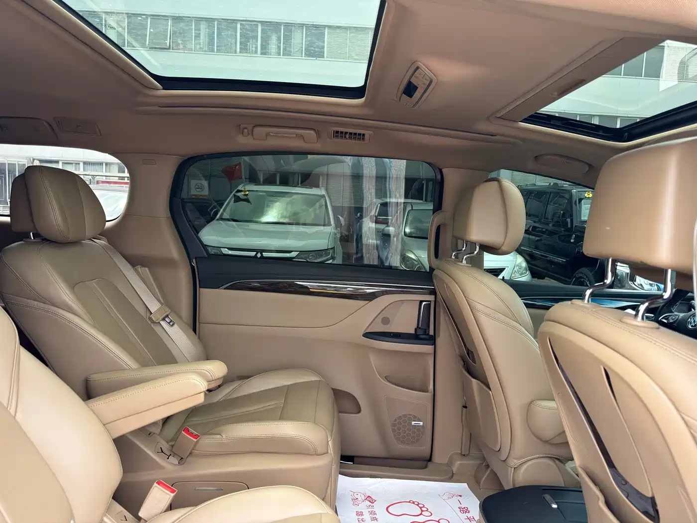 Buick GL8 2017 ES 28T Flagship China V фото 16