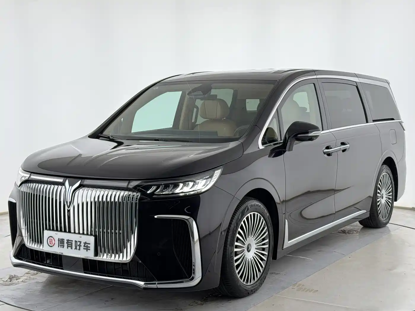 Voyah Auto Voyah Dreamer 2025 PHEV 4WD Kunpeng Premium Edition