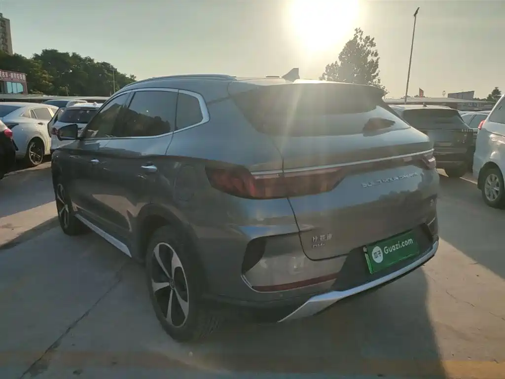 BYD Song PLUS PHEV 2021 DM-i 110KM Flagship PLUS фото 5
