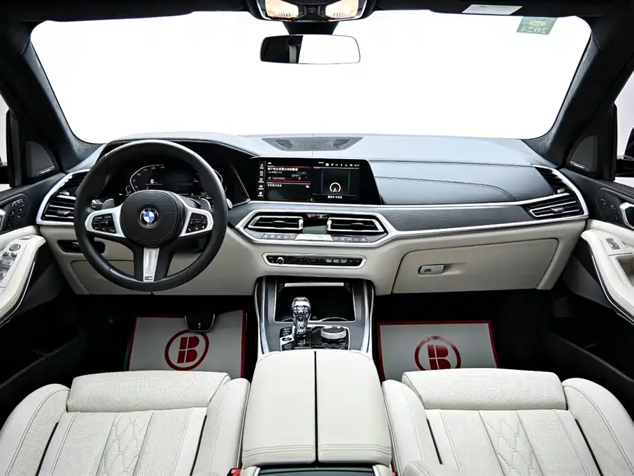 BMW X7 2022 xDrive40i Exclusive M Sport Package фото 14