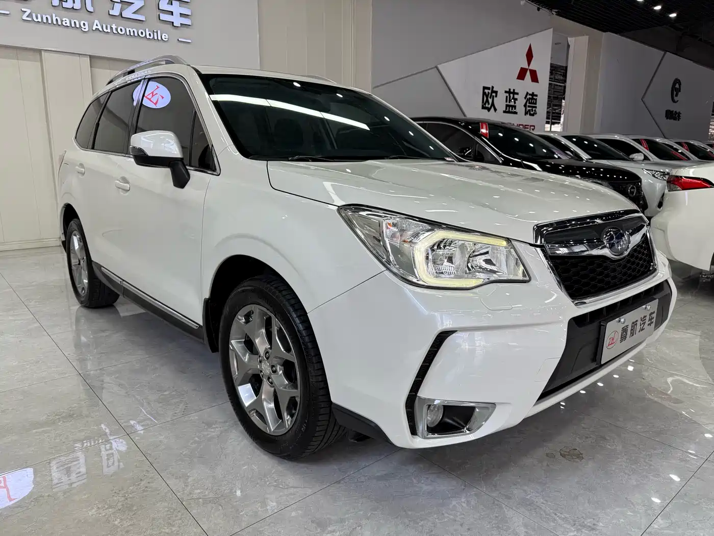 Subaru Forester 2015 2.5i Special Commemorative Edition фото 7