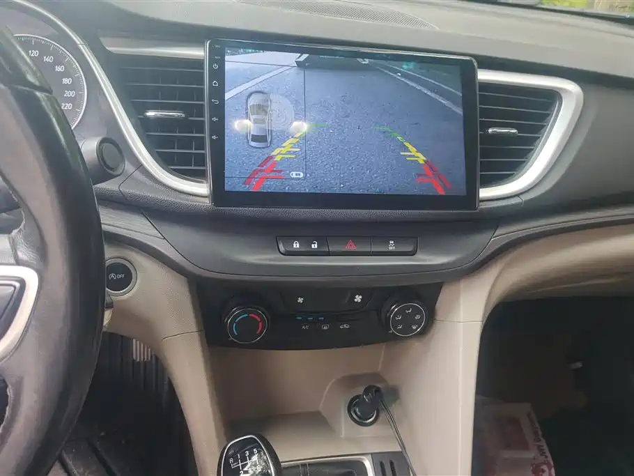 Buick Excelle 2018 15T Manual Elite (China V) фото 13