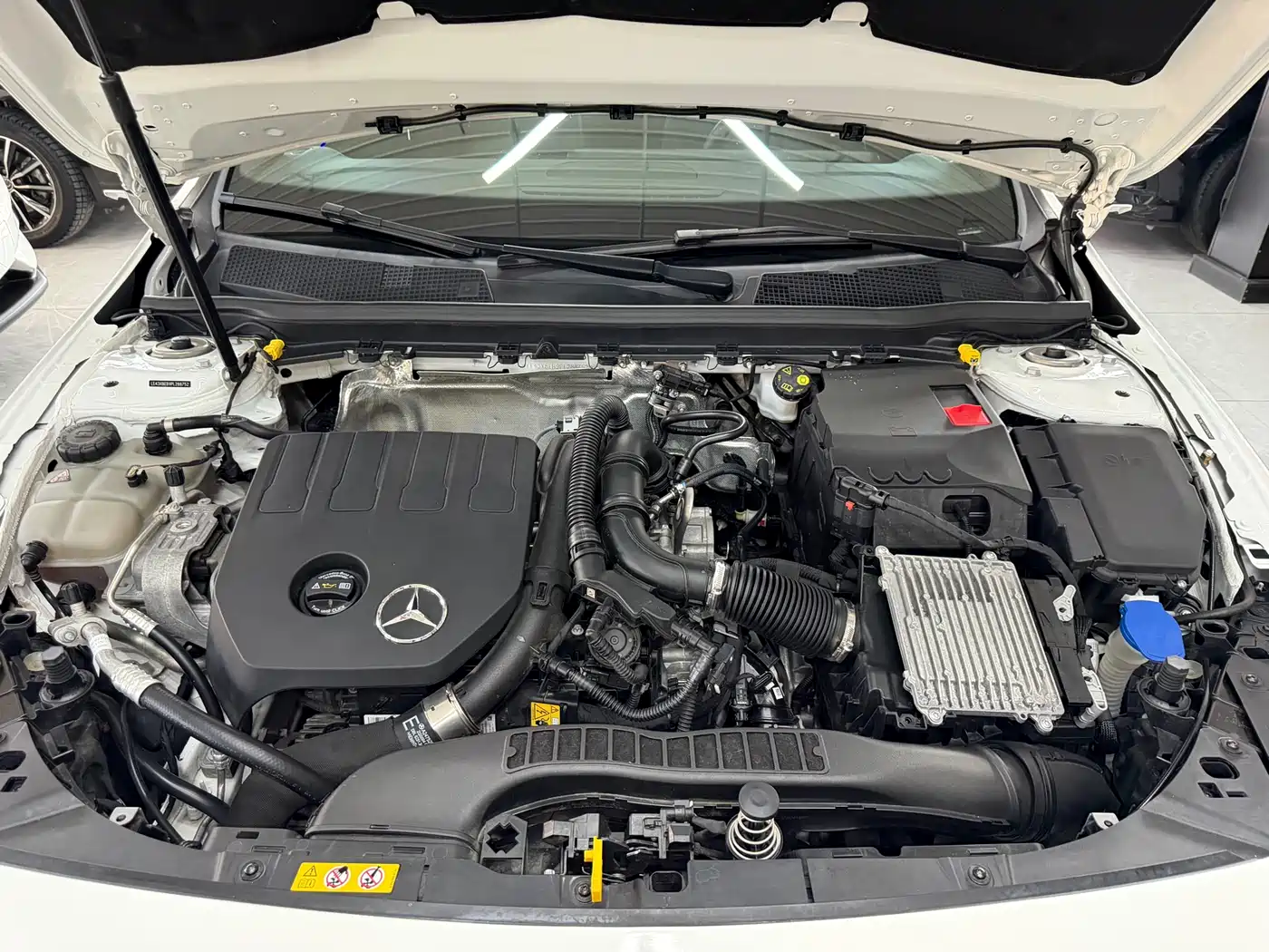 Mercedes-Benz A-Class 2023 A 180 L фото 19