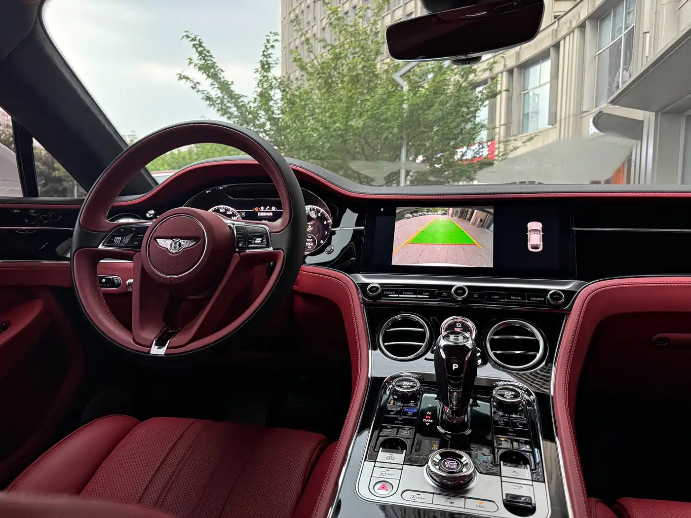 Bentley Continental 2020 4.0T GT V8 фото 24