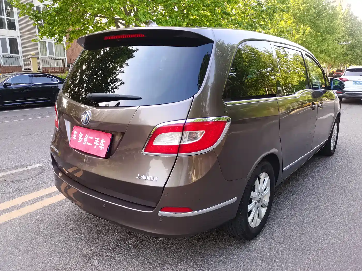 Buick GL8 2013 3.0L XT Luxury Business Flagship Edition фото 7