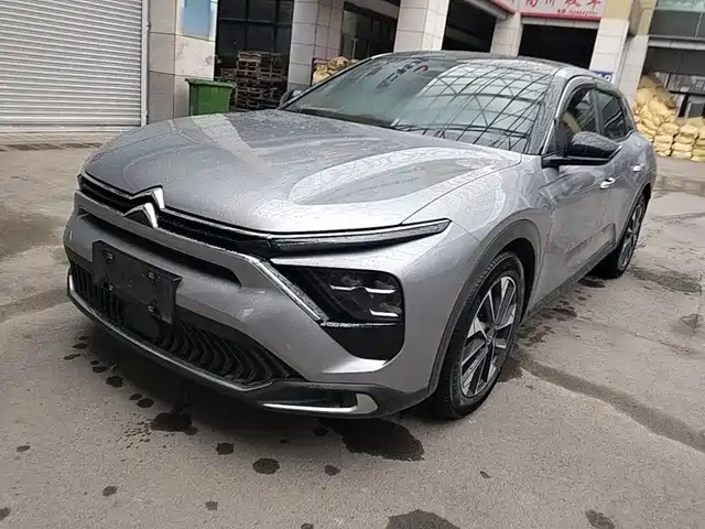 Citroën Versailles C5 X 2021 1.6T Enjoy Extraordinary
