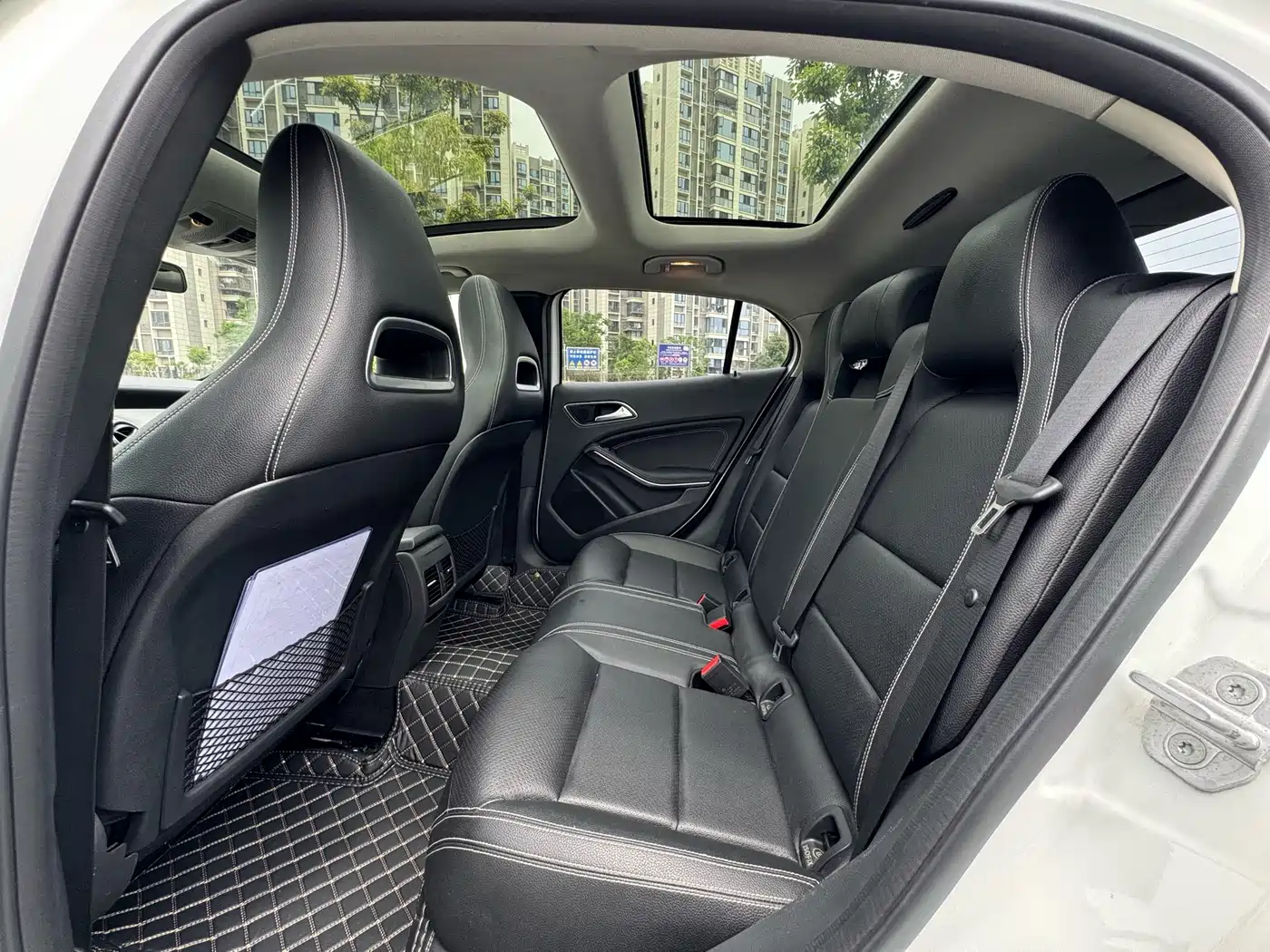 Mercedes-Benz GLA 2016 GLA 200 Fashion фото 11