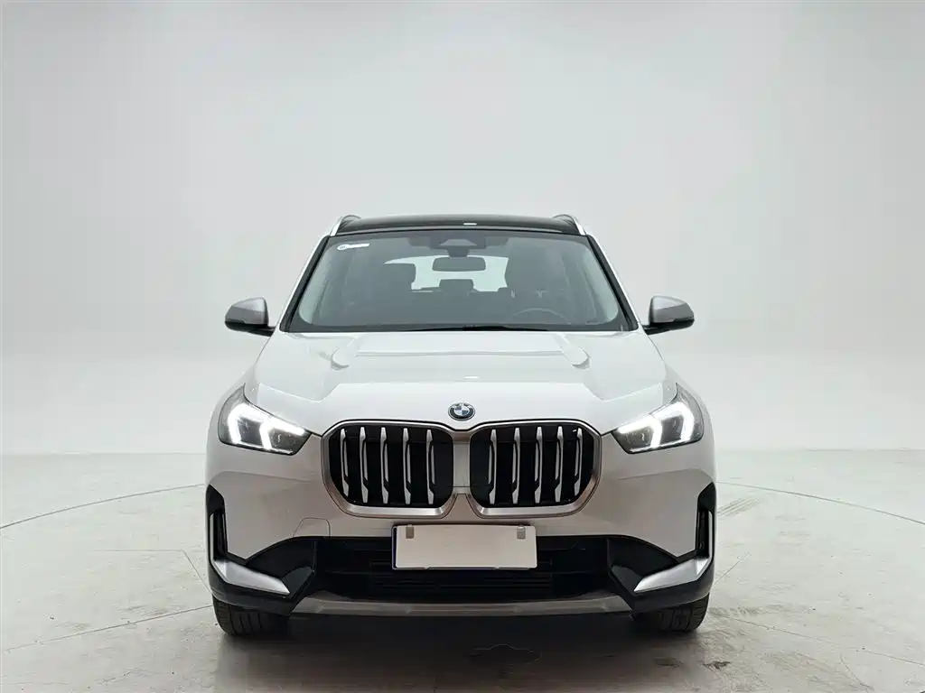 BMW X1 2023 sDrive20Li X Design Package фото 2