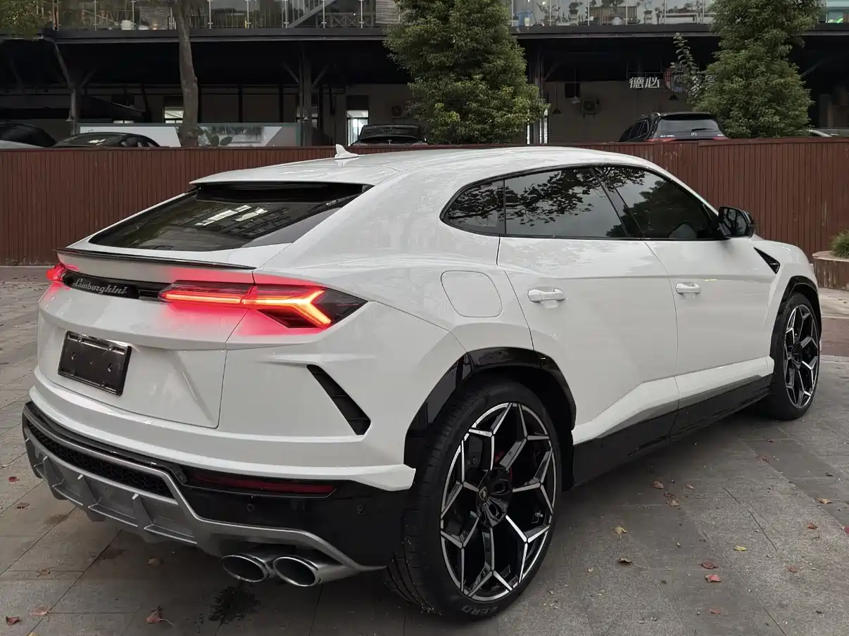 Lamborghini Urus 2019 2018 4.0T V8