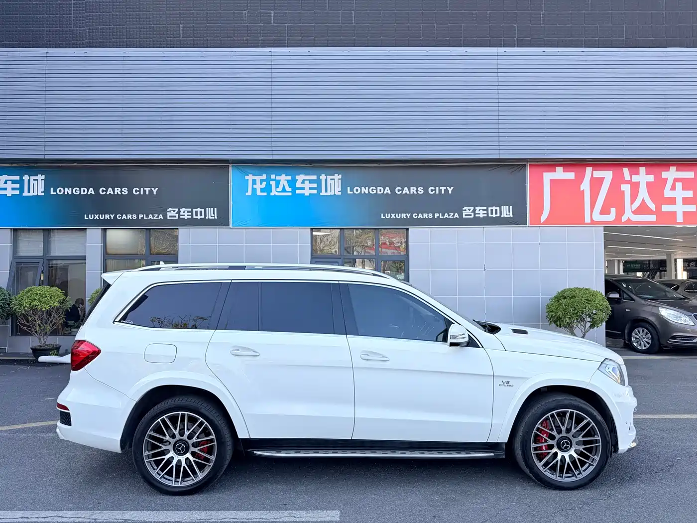 Mercedes-Benz GL-Class AMG 2013 AMG GL 63 фото 10