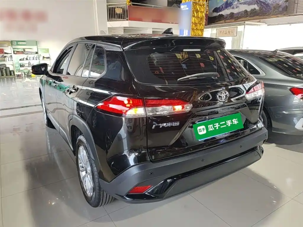Toyota Frontlander 2024 2.0L CVT Leading Plus Edition фото 5