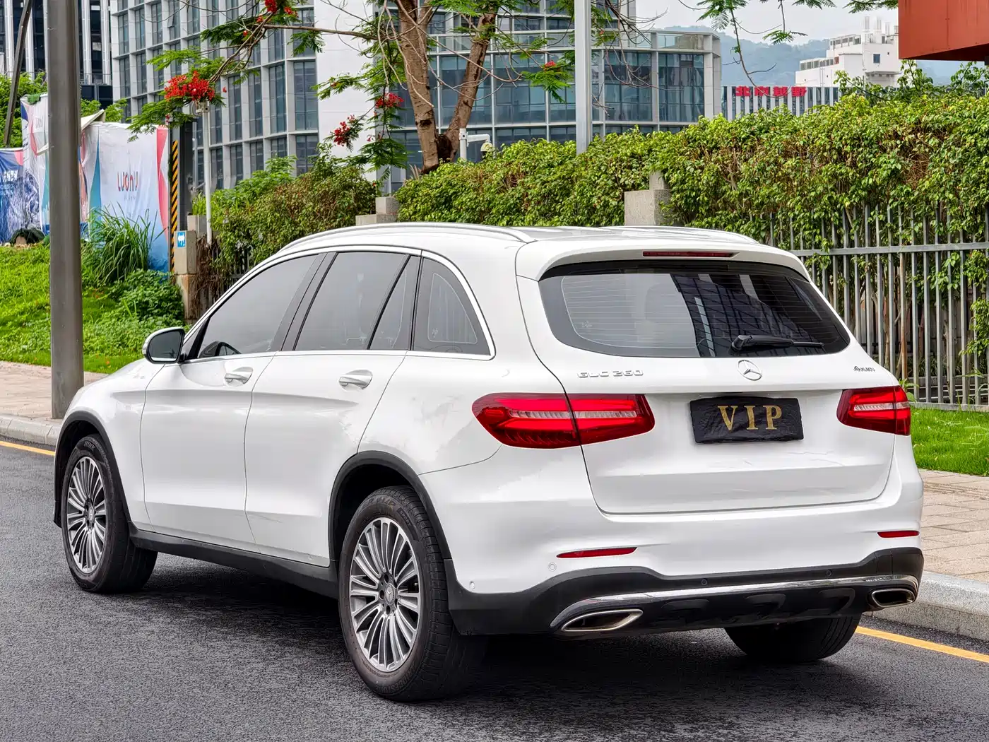 Mercedes-Benz GLC 2017 GLC 260 4MATIC Dynamic фото 6