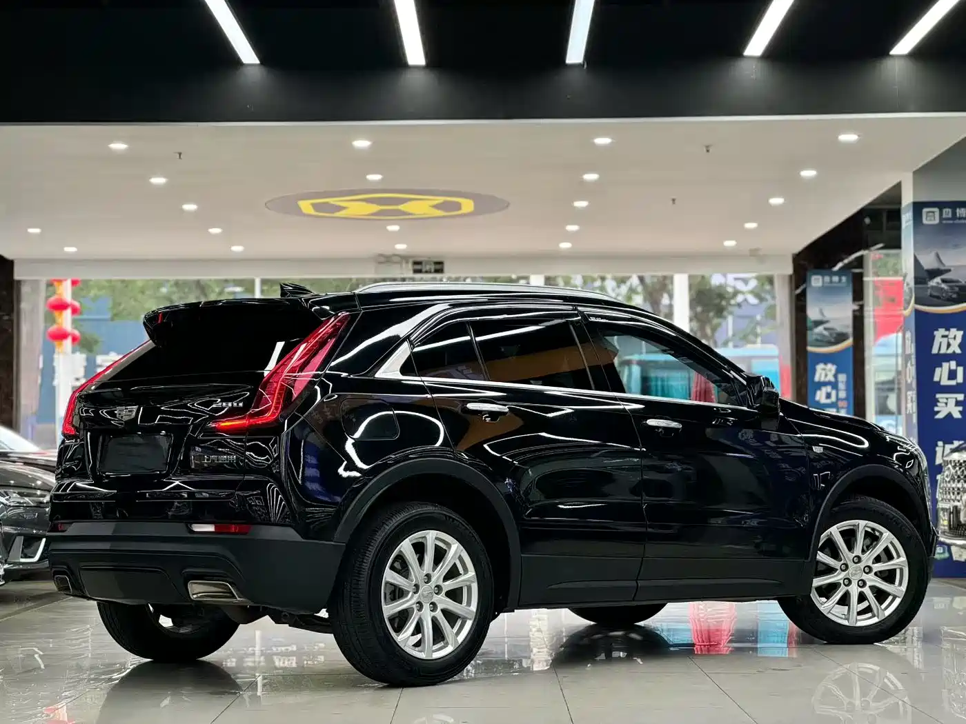 Cadillac XT4 2018 Model 28T 2WD Technology фото 9