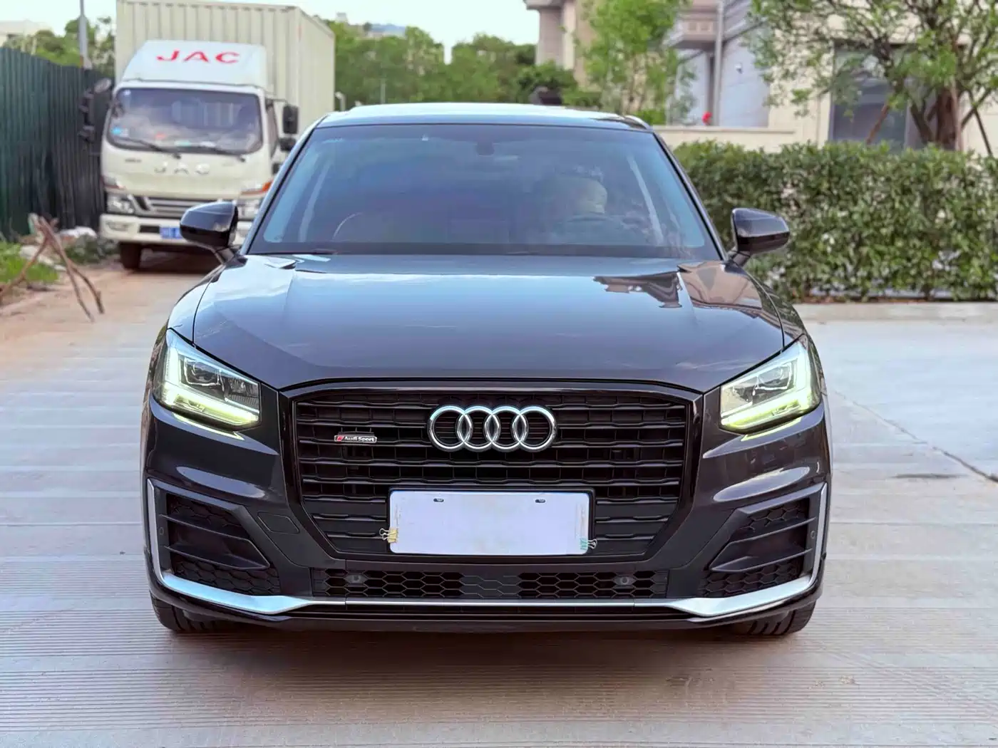 Audi Q2L 2020 35 TFSI Progressive Dynamic Model фото 2