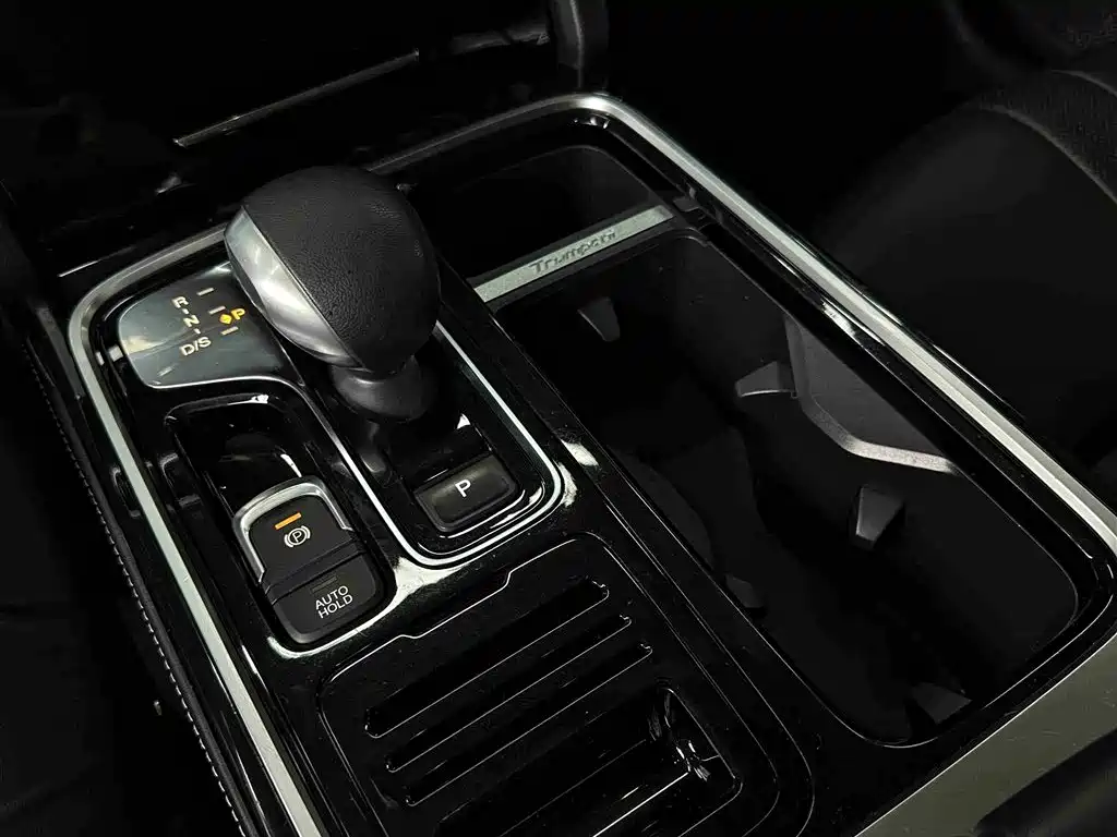 GAC Trumpchi Trumpchi GS8 2020 390T 2WD Luxury Smart Connect Anniversary Edition (7-Seater) фото 15