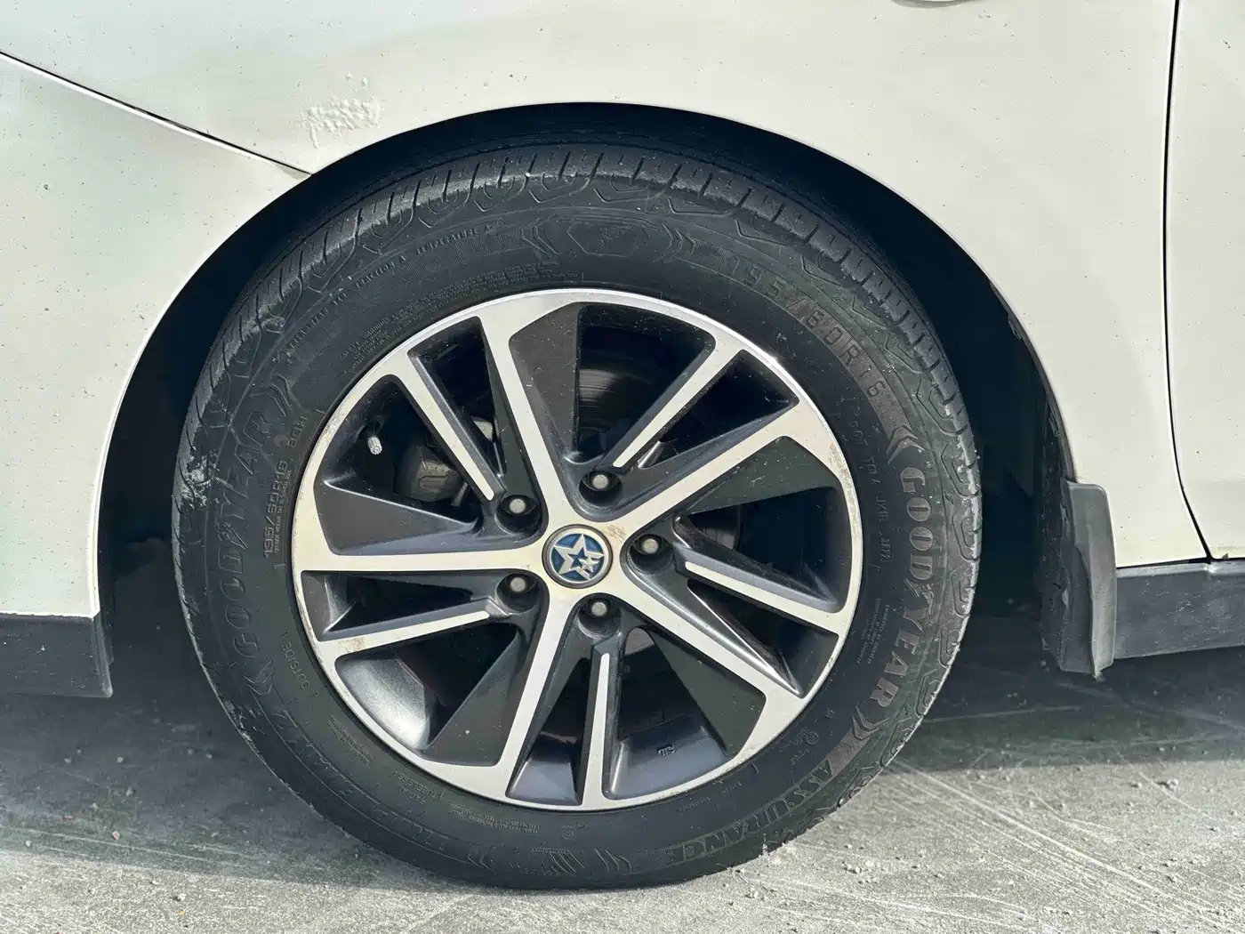 Venucia D60 2019 2019 100K Glory 1.6L XE CVT Chen Xiang Edition China V