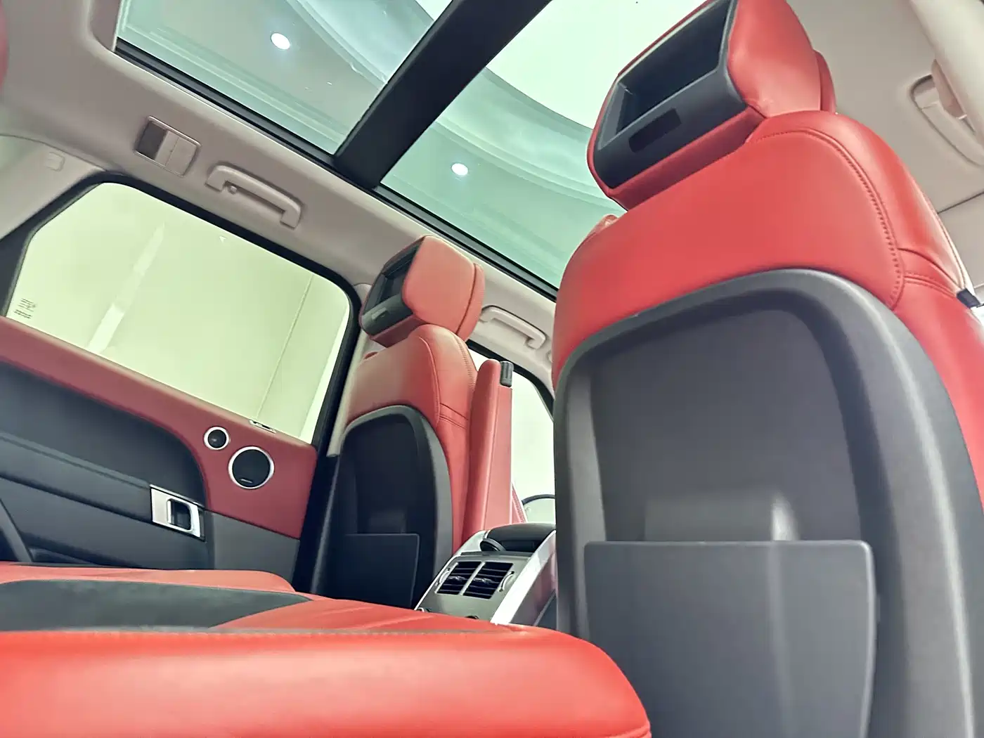 Land Rover Range Rover Sport 2020 3.0 L6 SE фото 12