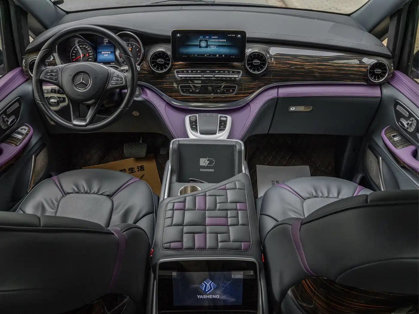 Mercedes-Benz V-Class 2022 V 260 L Long Wheelbase Luxury Edition фото 17