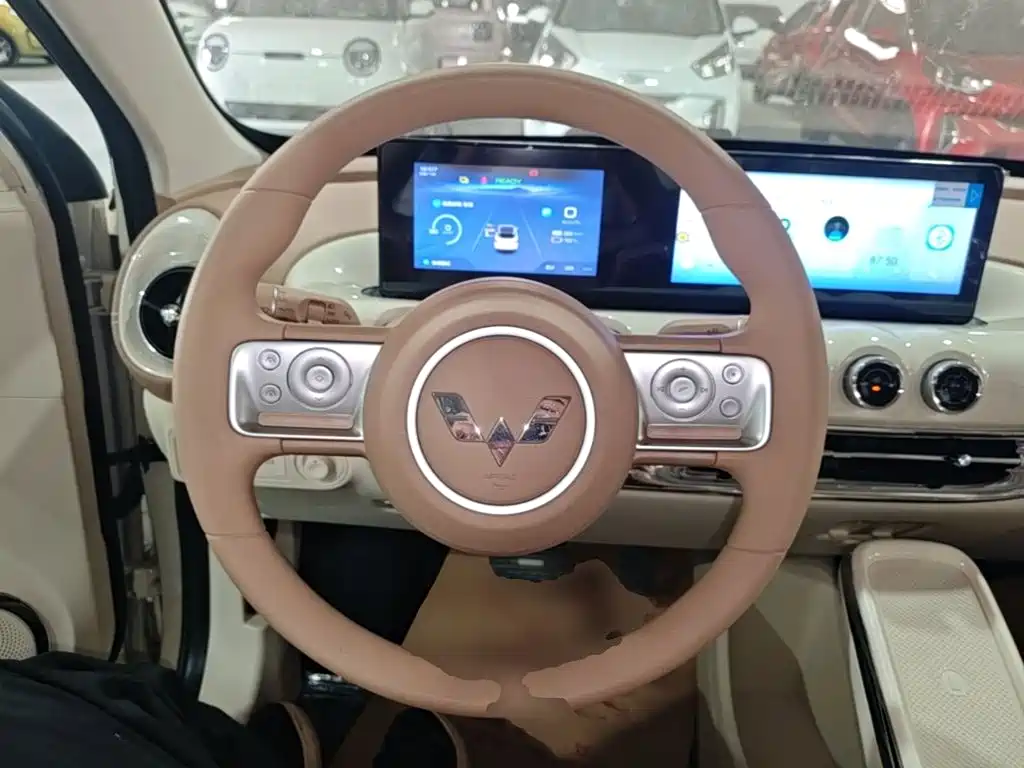 Wuling Motors Wuling Bingo 2026 2025 Model 333km Joy Edition