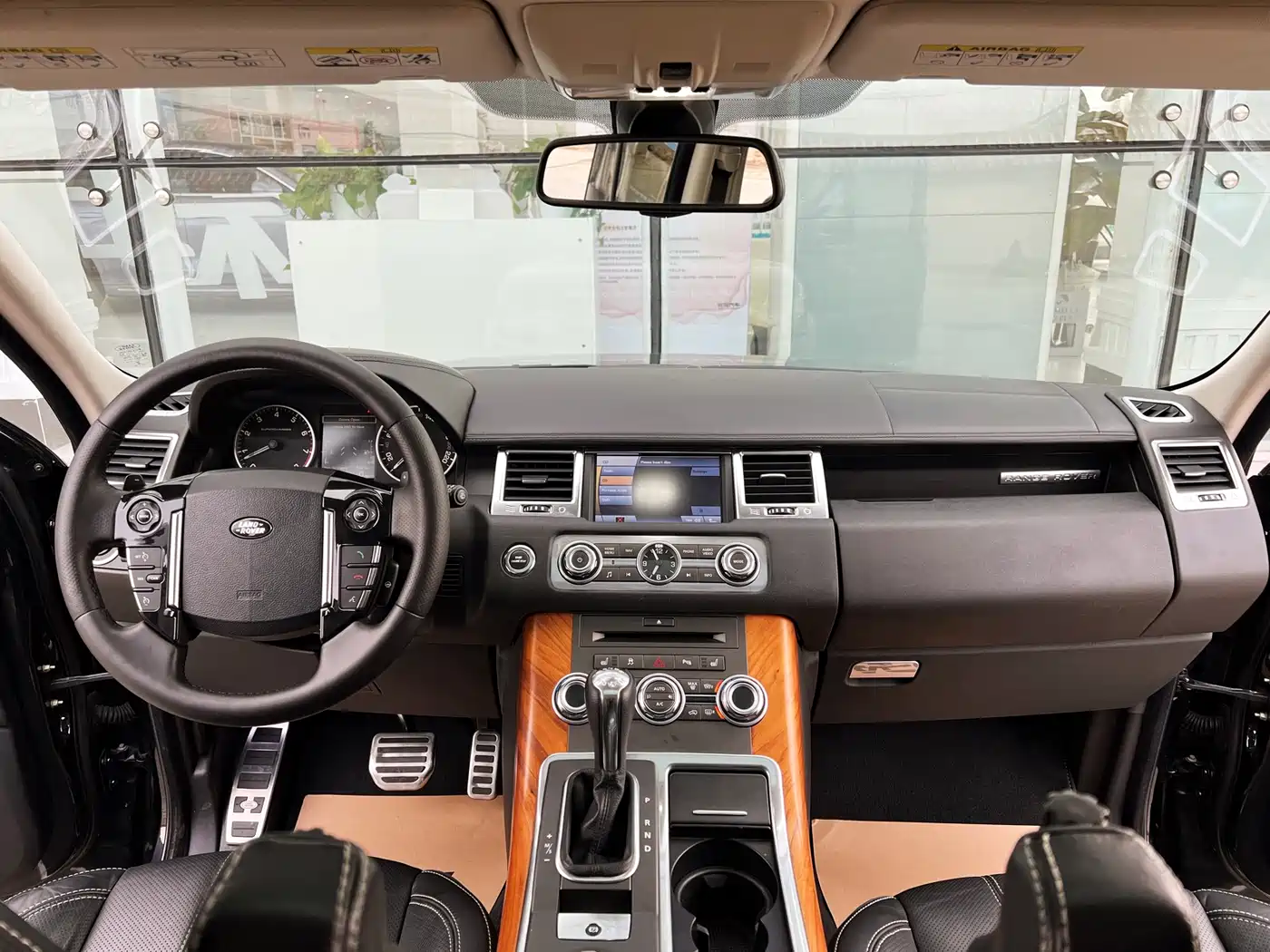 Land Rover Range Rover Sport 2010 5.0 SC V8 HSE фото 12