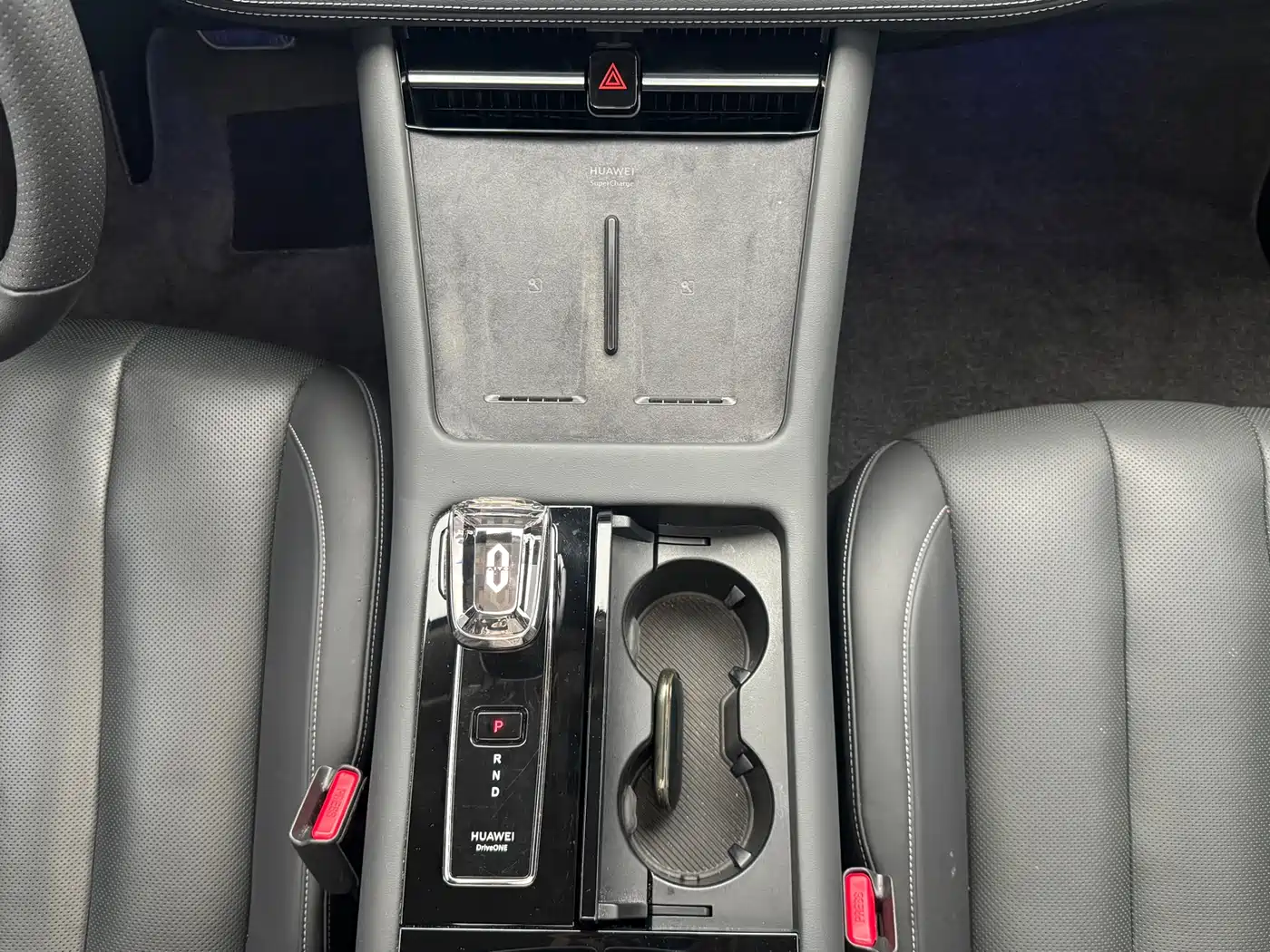 AITO Wenjie AITO M7 2022 1.5T AWD Luxury Edition фото 15