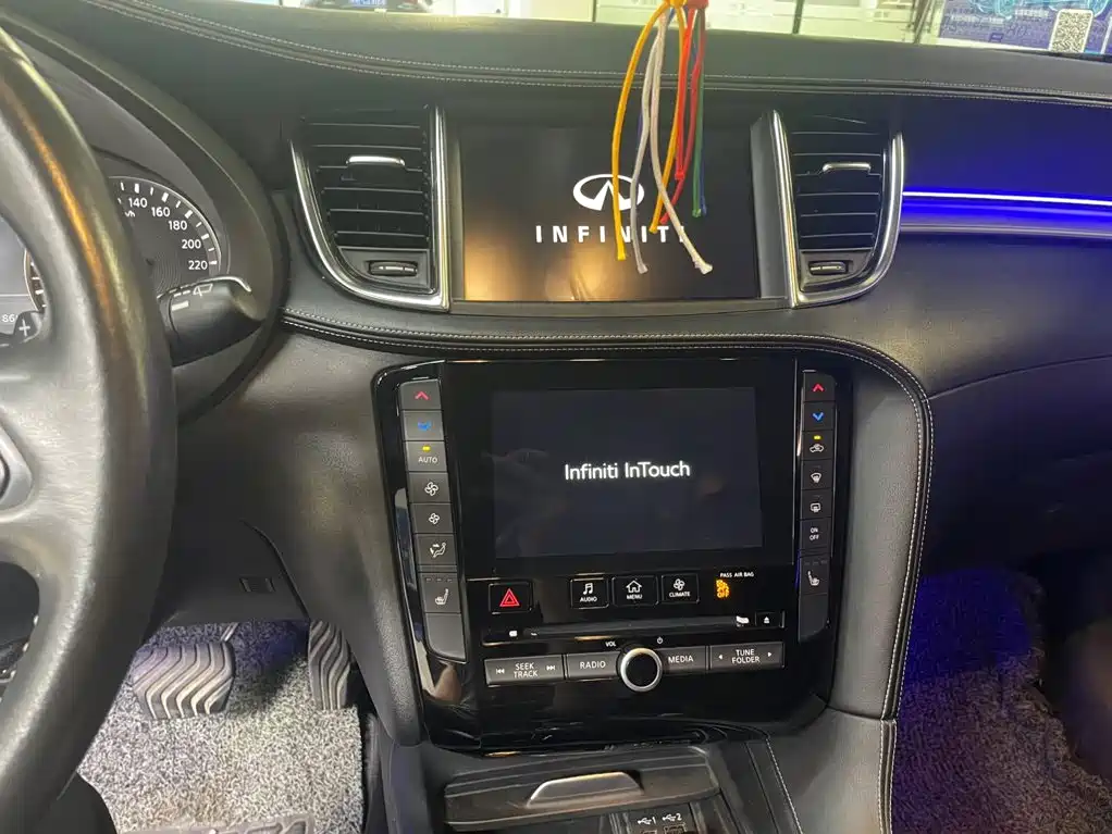 Infiniti QX50 2022 2020 Facelift 2.0T 4WD Elite Edition
