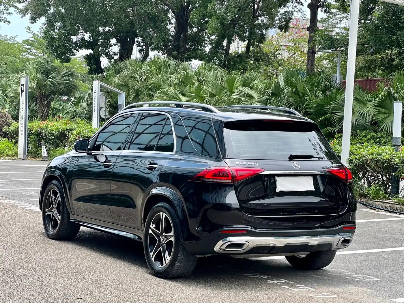 Mercedes-Benz GLE 2023 GLE 350 4MATIC Fashion фото 12