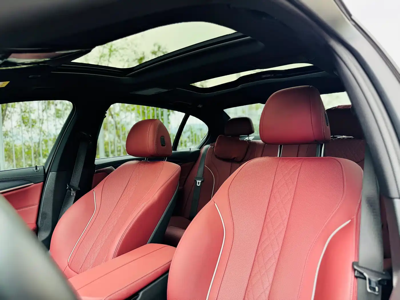 BMW 5 Series 2023 530Li Leading M Sport Package фото 33