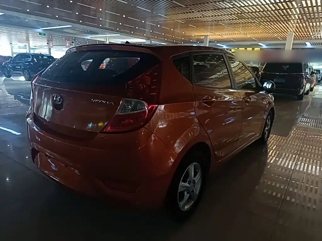 Hyundai Reina 2014 2014 Model 1.4L Automatic GLX