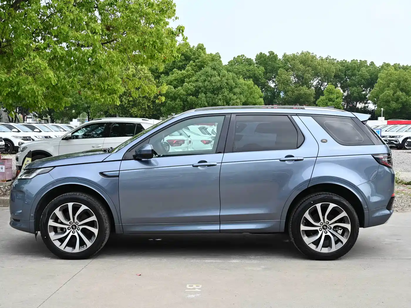 Land Rover Discovery Sport 2020 249PS R-Dynamic Performance Tech 5-seater фото 3