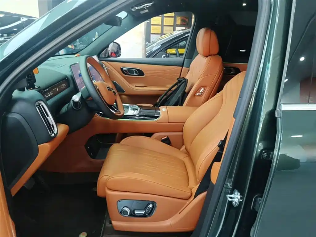 Geely Galaxy Galaxy M9 2025 Base Model фото 15