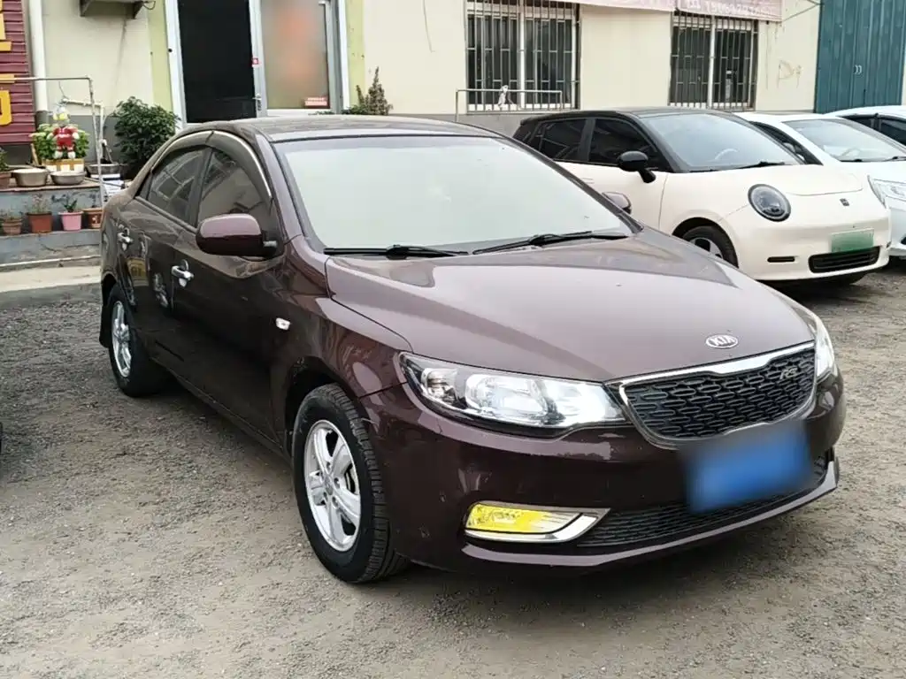 Kia Forte 2014 2014 1.6L AT GL