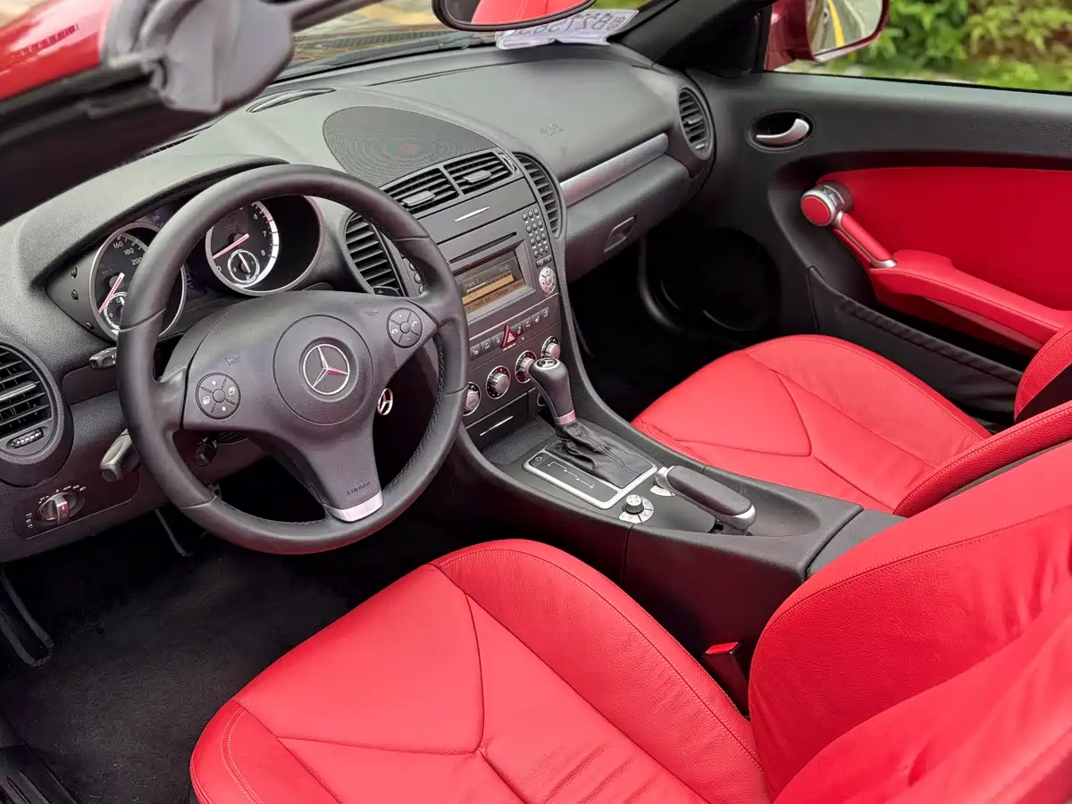 Mercedes-Benz SLK-Class 2010 2009 SLK 200K