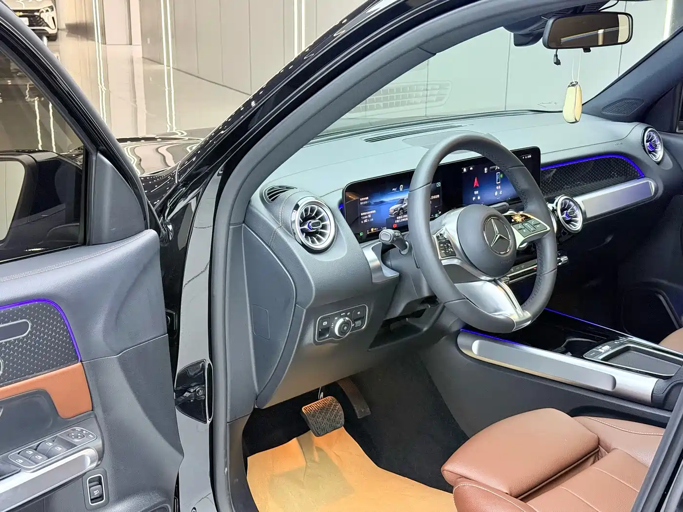 Mercedes-Benz GLB 2025 2025 Model GLB 220 Fashion Style
