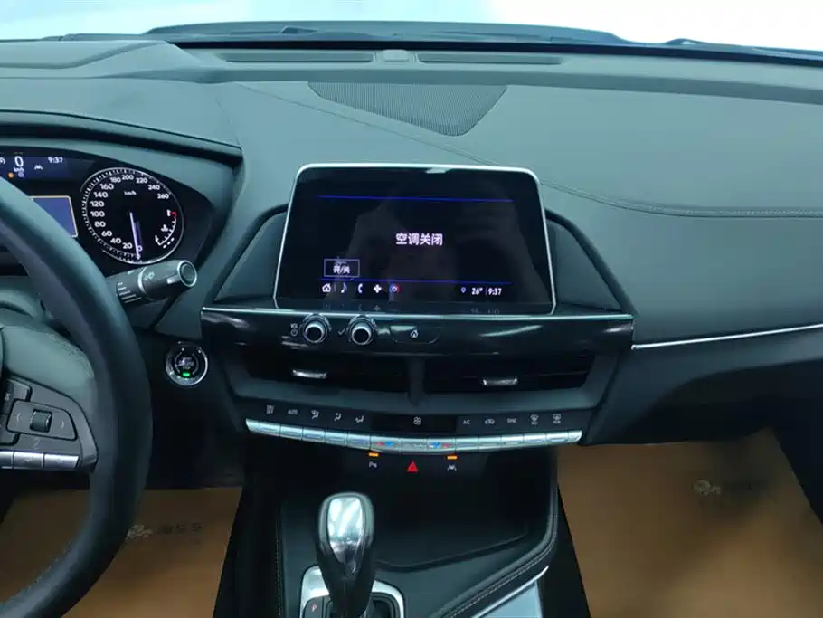 Cadillac CT4 2024 2023 25T Luxury Model