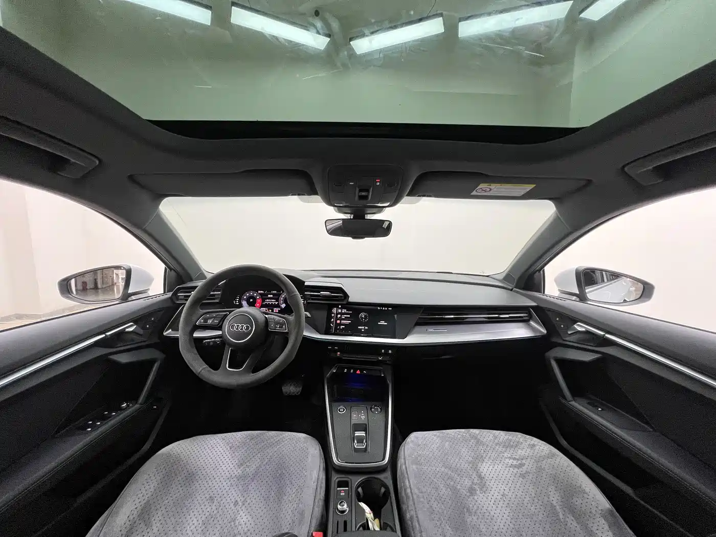 Audi A3 2023 Facelift Sportback 35 TFSI Fashion Sport фото 18