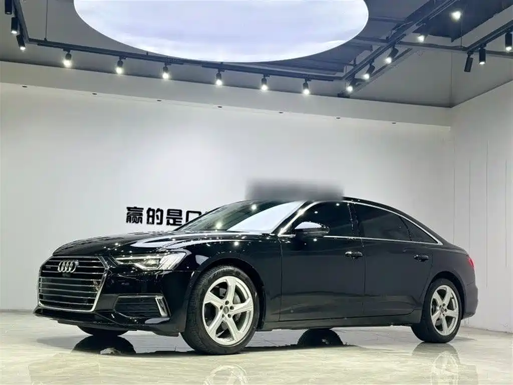 Audi A6L 2021 45 TFSI quattro Exclusive Elegance фото 2