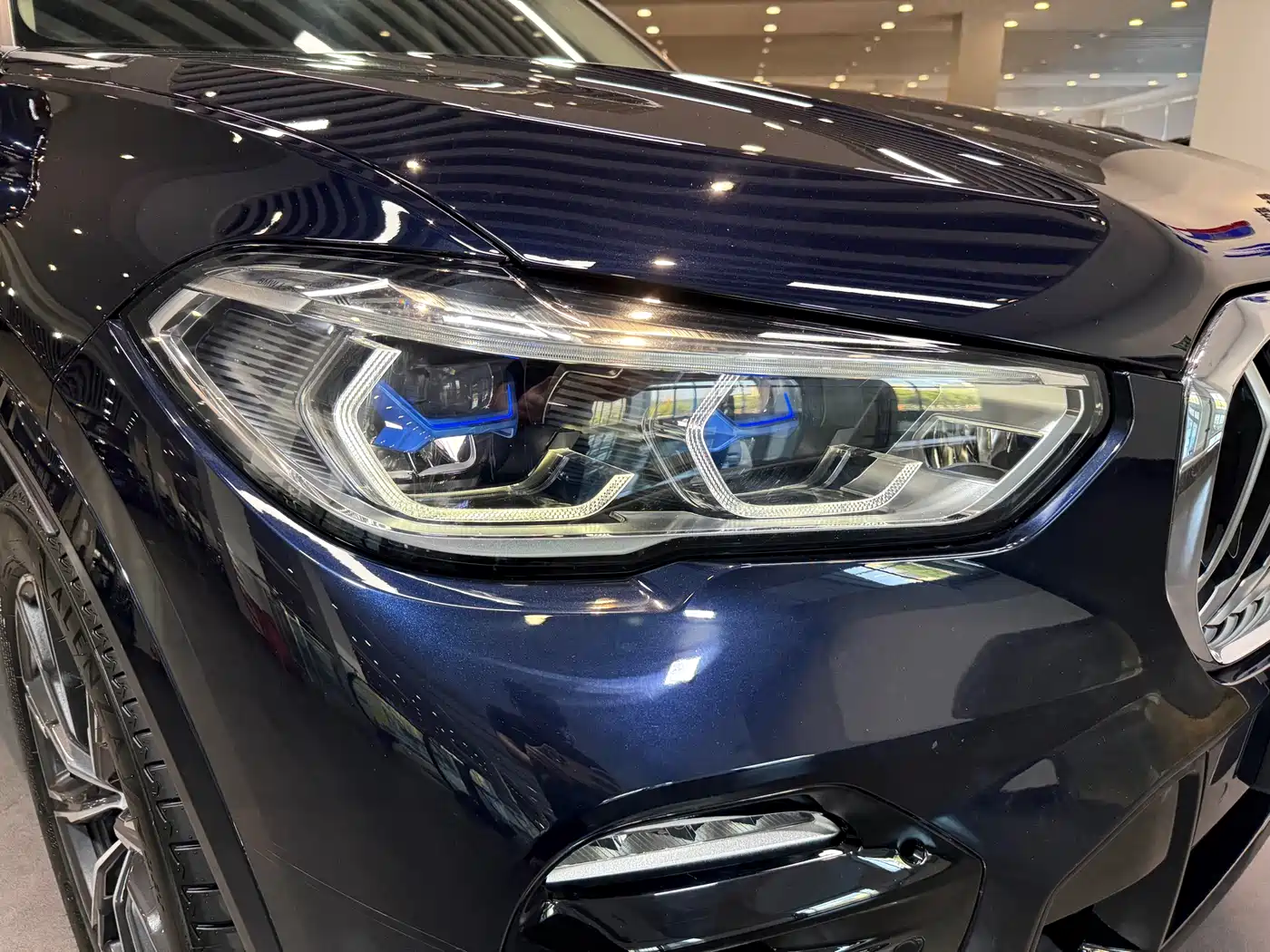 BMW X5 (Import) 2021 xDrive40i M Sport Package фото 16