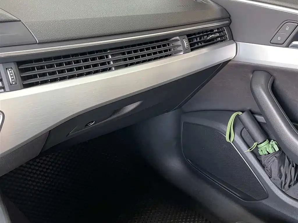 Audi A4L 2019 40 TFSI Fashion (China VI) фото 11