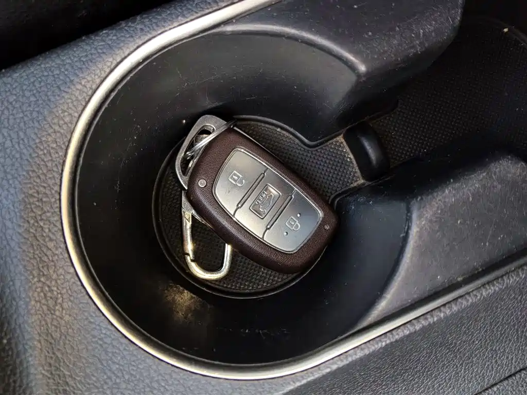 Hyundai Elantra 2018 1.4T DCT Dynamic·Vitality Model фото 9