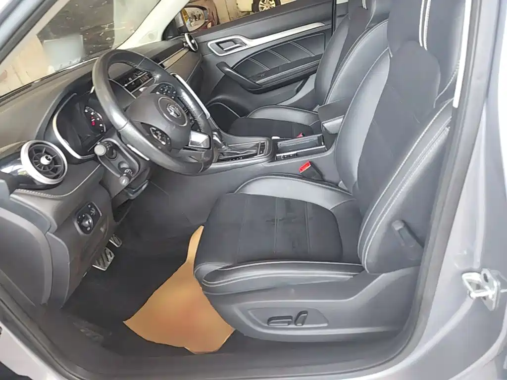 MG MG6 2018 2017 20T Automatic Luxury Smart Connect Version (China V)