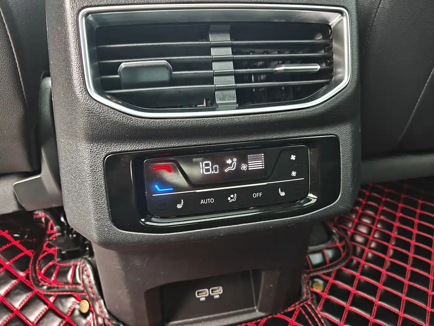 Volkswagen Talagon 2022 380TSI 4WD Luxury Premium Pro Edition 6-seater фото 14
