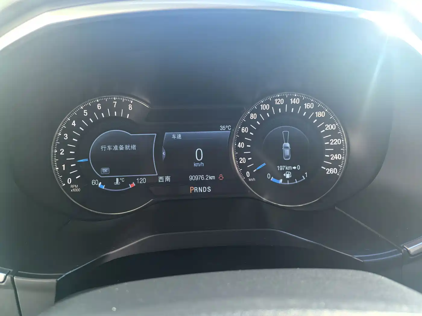 Фото 9 - Ford Edge
