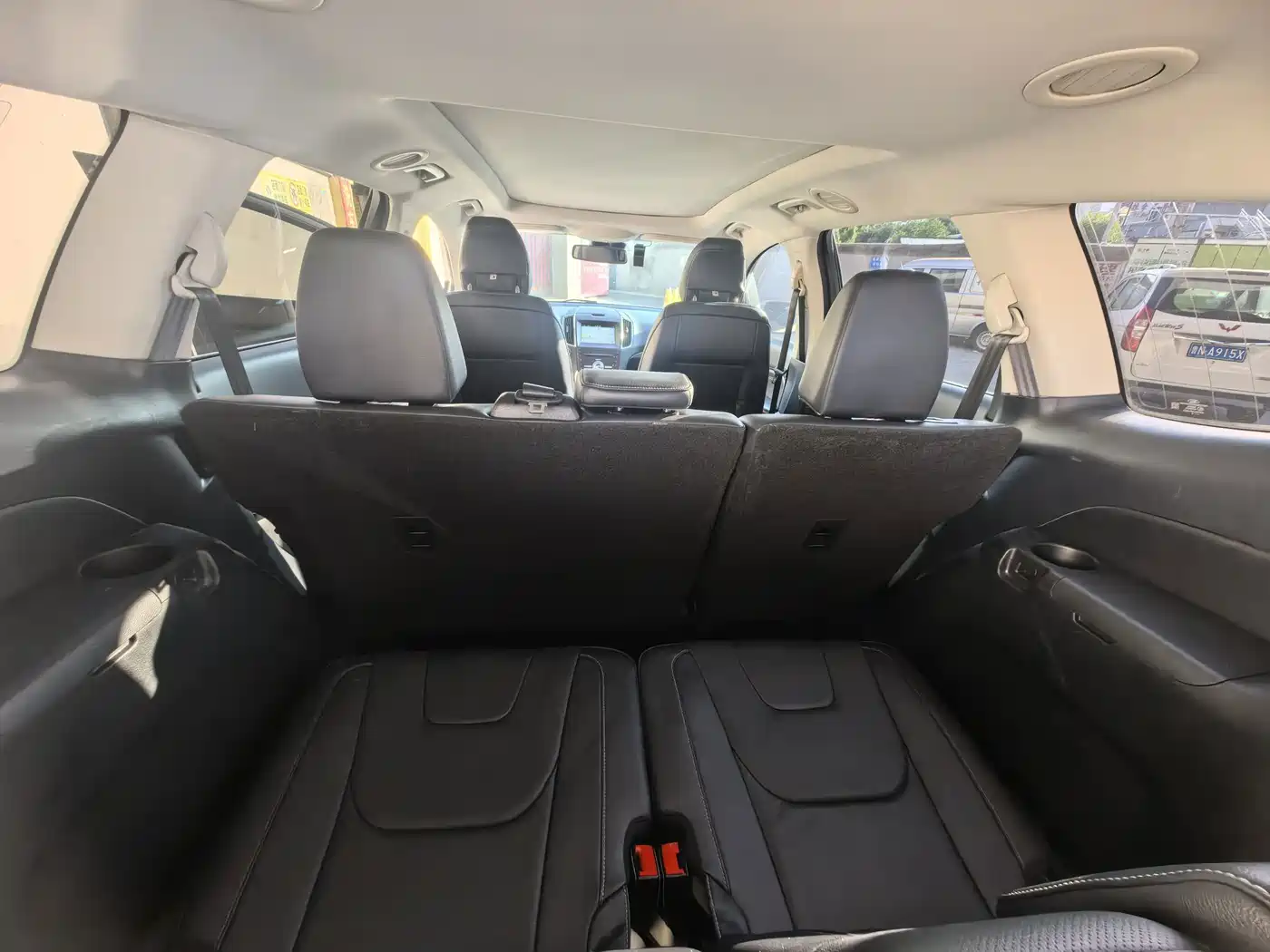 Фото 20 - Ford Edge