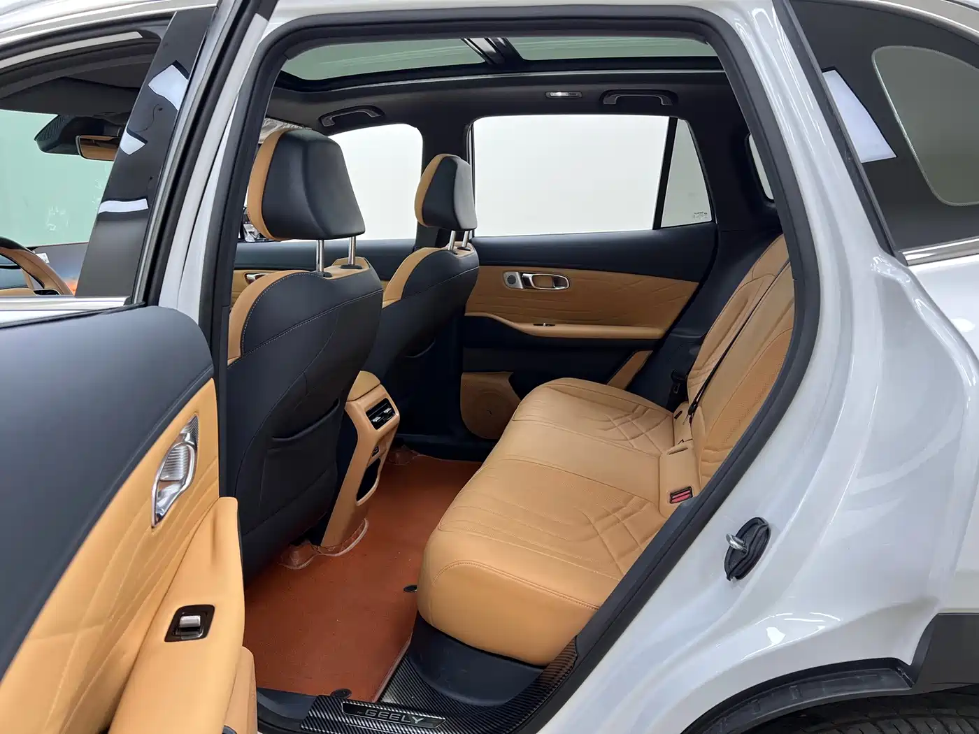 Geely Galaxy Galaxy Starship 7 EM-i 2025 2025 Model 120km Explorer+ Edition