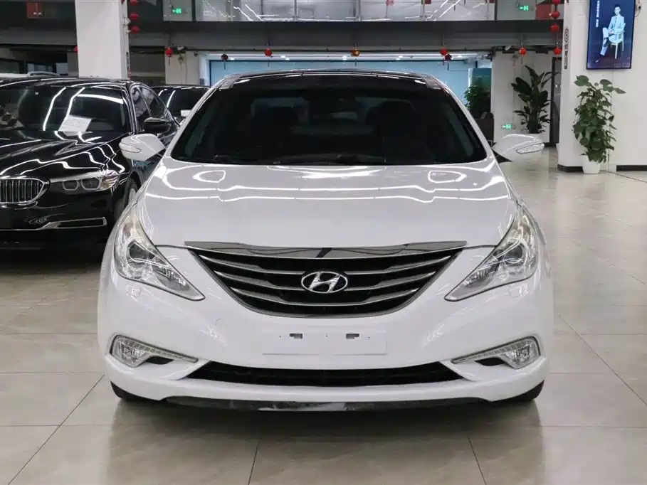 Hyundai Sonata 2013 2013 2.4L Automatic Luxury Edition (China IV)